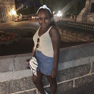 Meet your Posher, Darlene